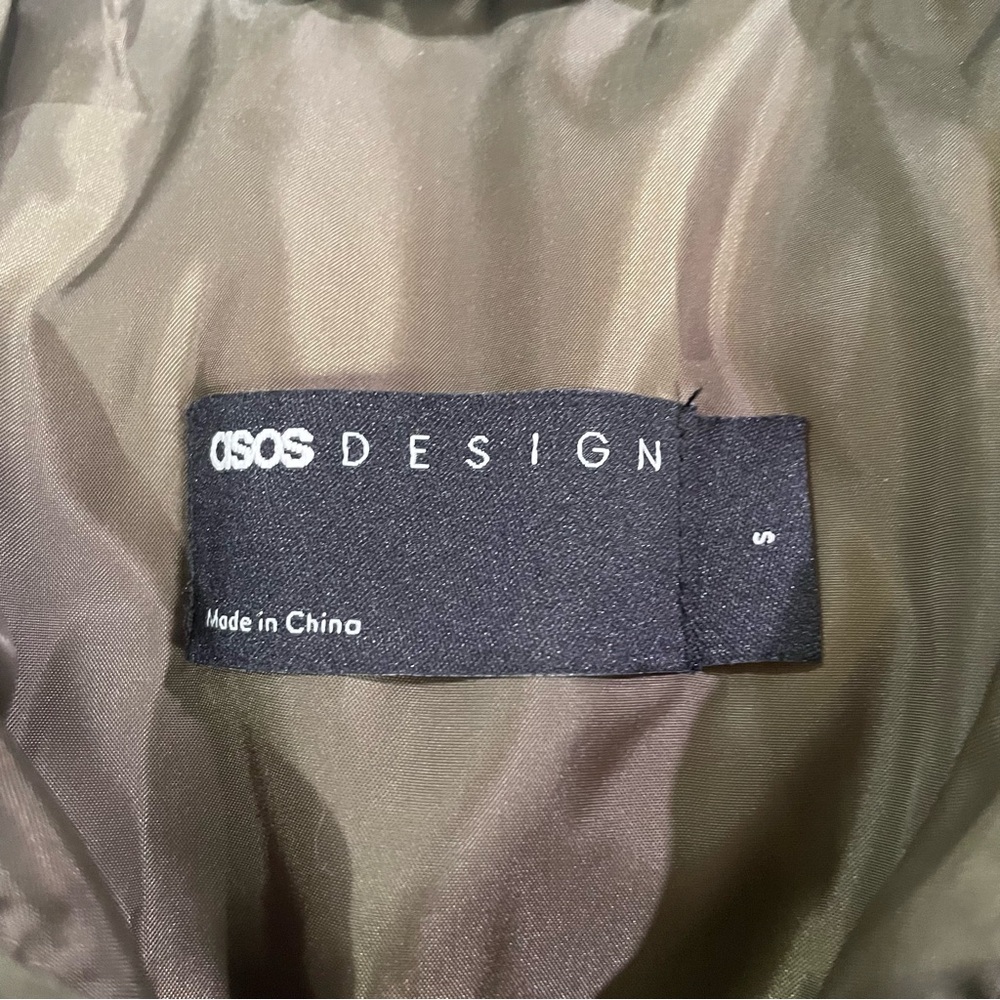 ASOS puffer - Picture 3 of 3